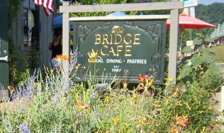 Bridge Cafe in Frenchtown – Great Food, Friendly Faces and a View of the Delaware