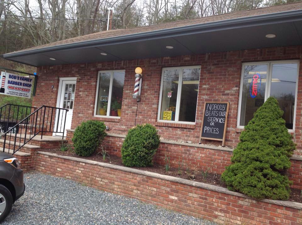 Bob's Family Barber Shop in Great Meadows NJ